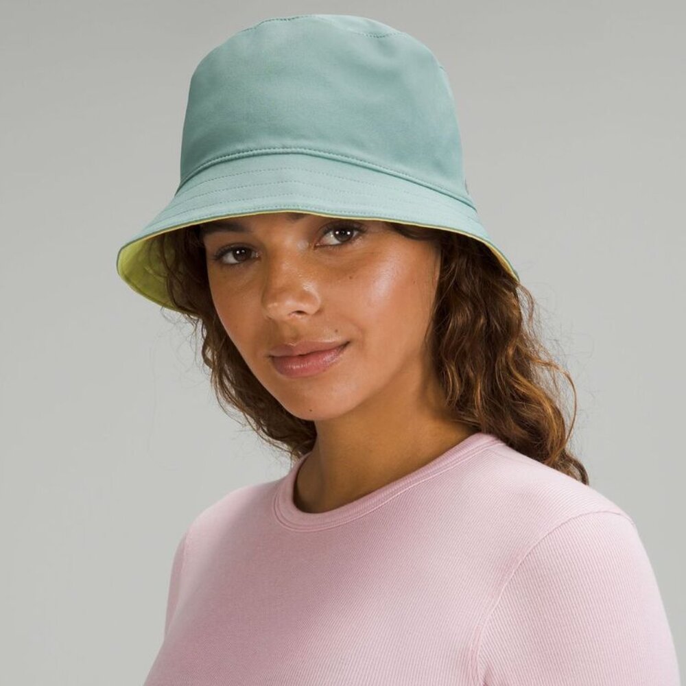 Lululemon - Both Ways Reversible Bucket Hat - TIDEWATER TEAL/WASABI - S/M